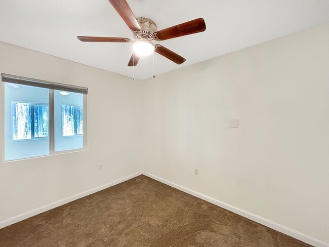 Building Photo - Beautiful 4BD/3BA House in Clairemont W/ A...