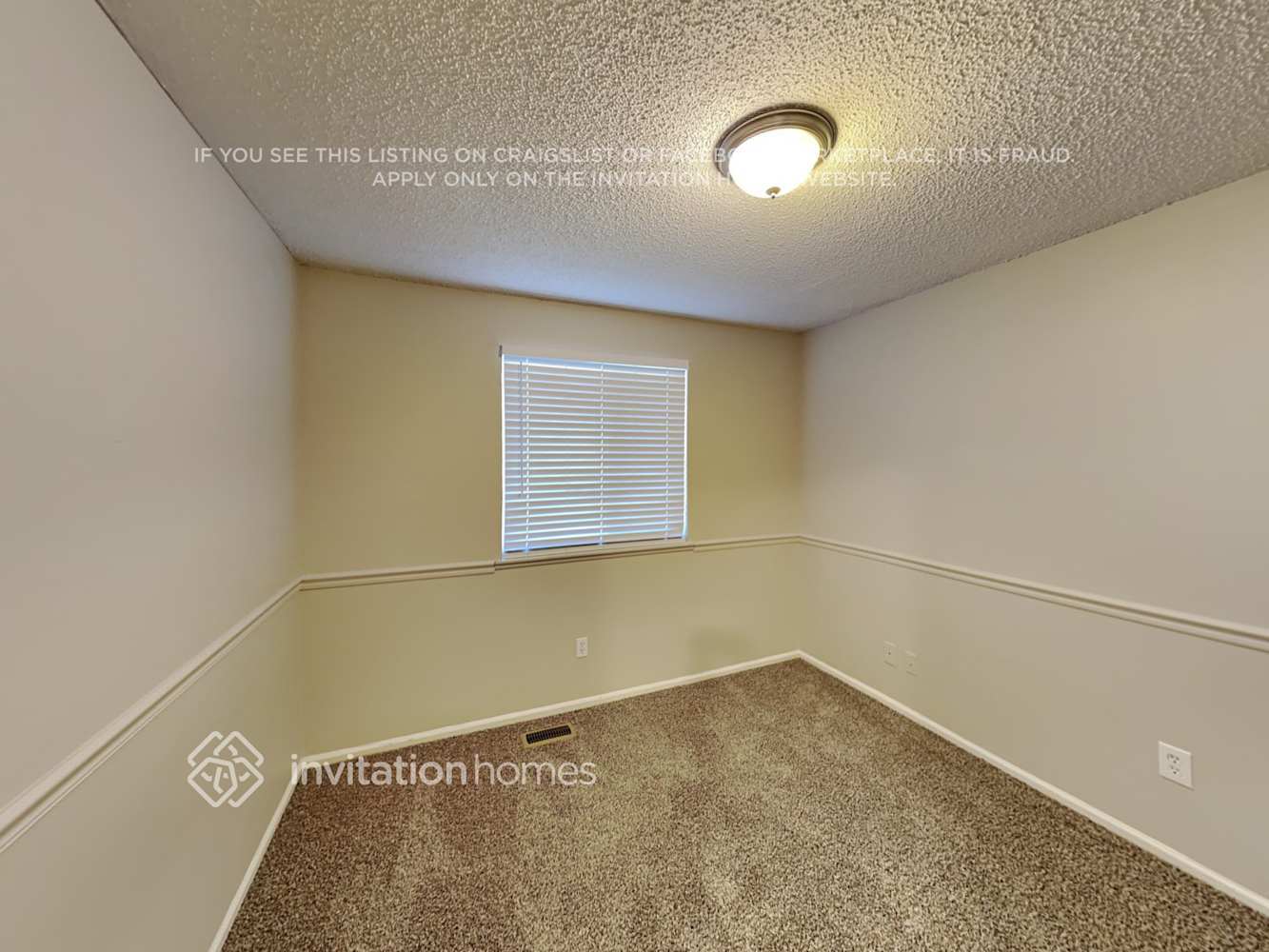 Building Photo - 11243 Clermont Ct