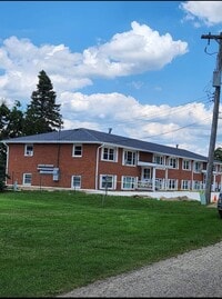 Building Photo - East Main