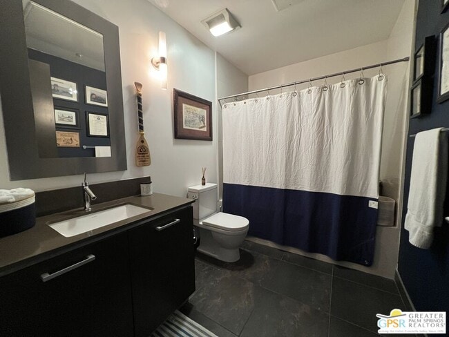 Building Photo - 13320 Beach Ave