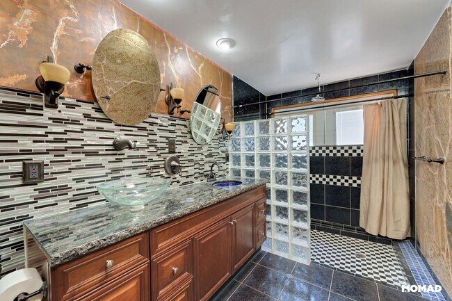 Building Photo - Spacious 3BR House in Phoenix