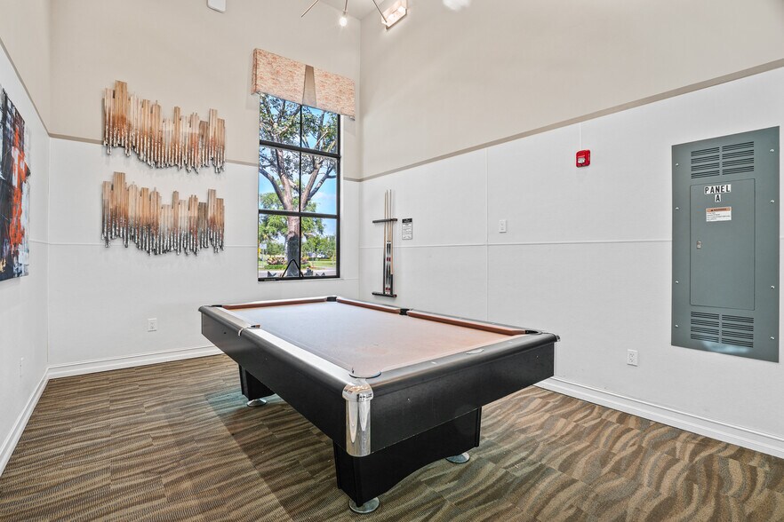 Building Photo - 10103 Akenside Dr