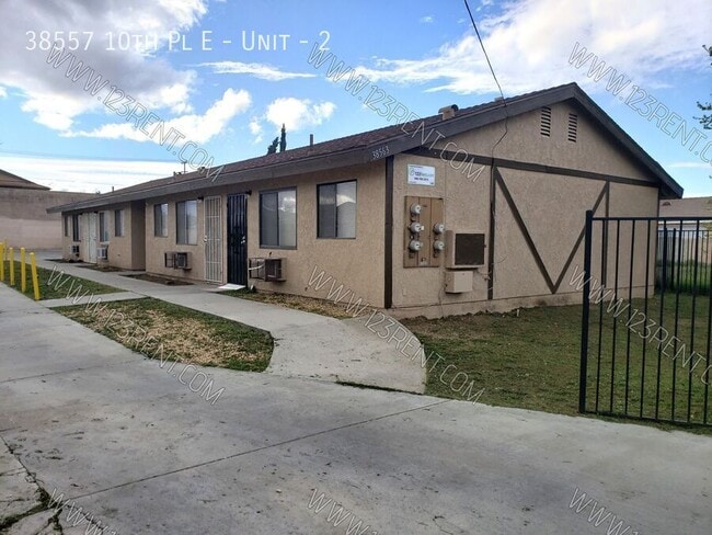 Primary Photo - 38557 10th Pl E