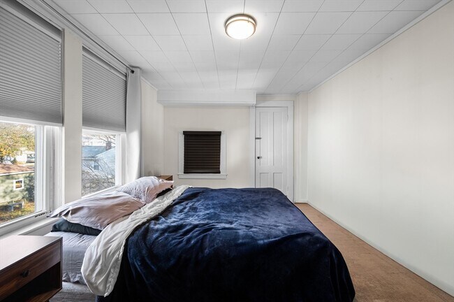 Building Photo - 7 Leonard St