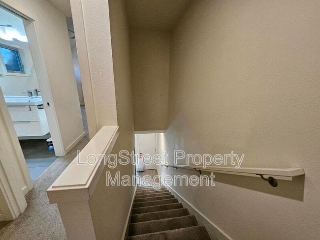 Building Photo - 7334 N Curtis Ave