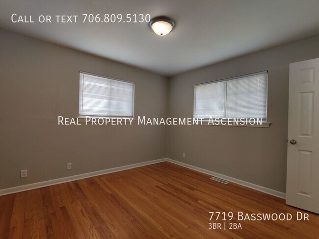 Building Photo - 7719 Basswood Dr
