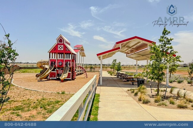 Building Photo - Spacious 3-Bedroom Home – Your Perfect Fam...