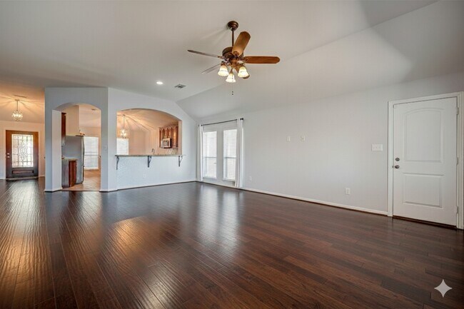 Building Photo - 25911 Palmdale Estate Dr