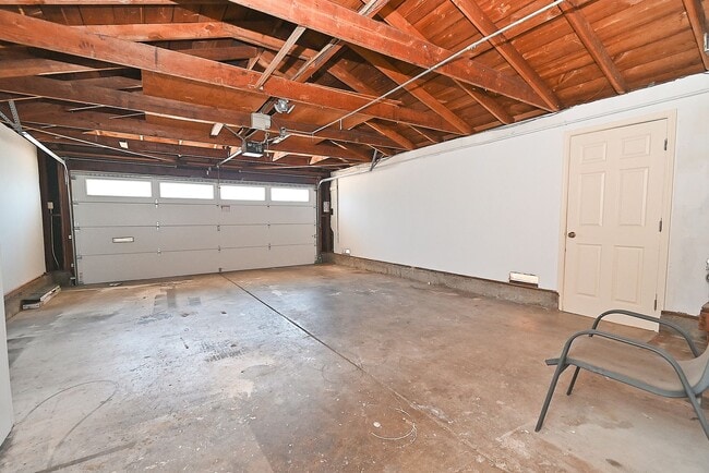 Building Photo - $3790 - 3BR - GORGEOUS REMODELED HOME IN N...