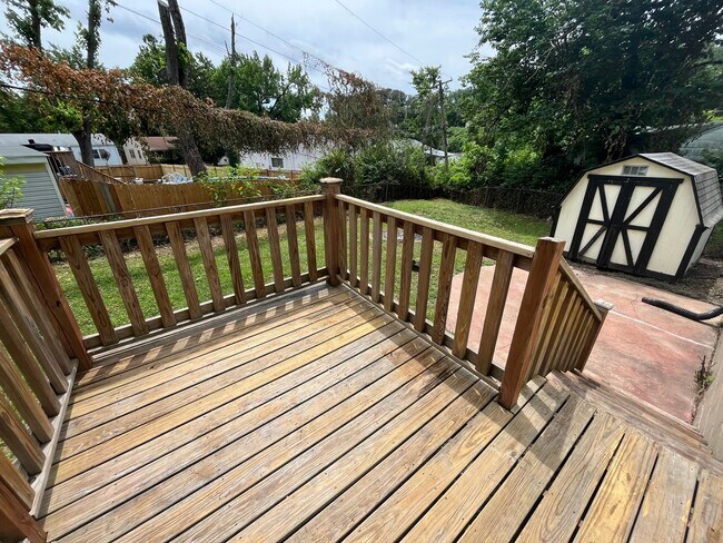 Building Photo - Freshly Renovated Two Bedroom Home Coming ...