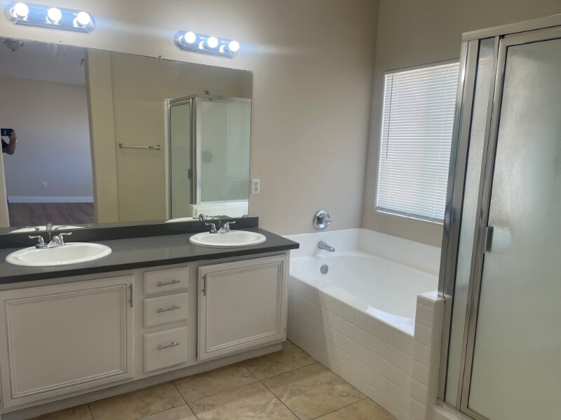 Building Photo - 6726 Montezuma Castle Ln