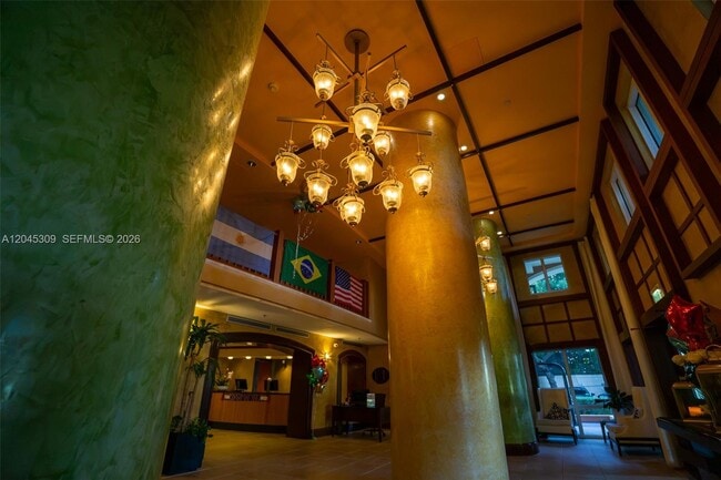 Building Photo - 2951 S Bayshore Dr