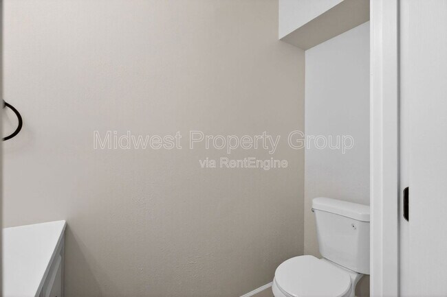 Building Photo - 90 Sutters Mill Rd