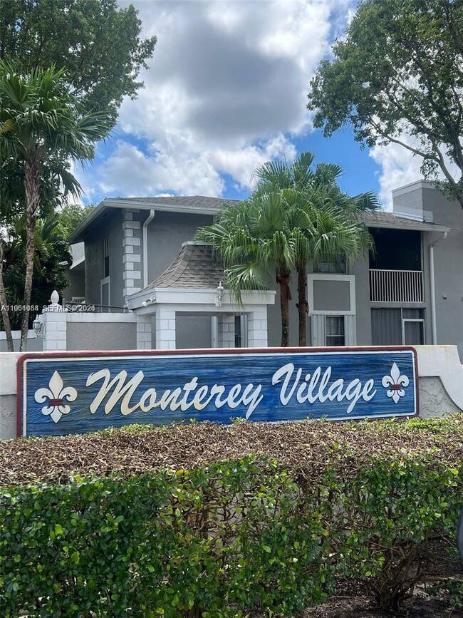 Building Photo - 442 NE 210th Cir Terrace