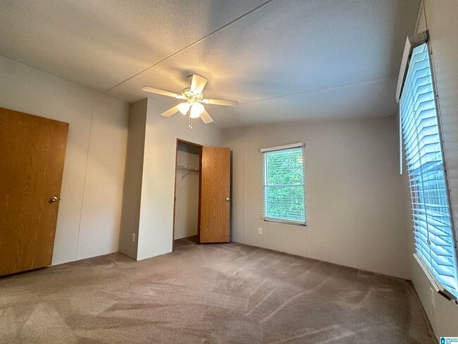 Building Photo - 705 Bagley Dr