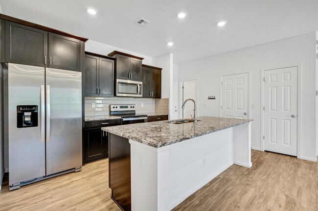 Building Photo - 21072 E 60th Ave