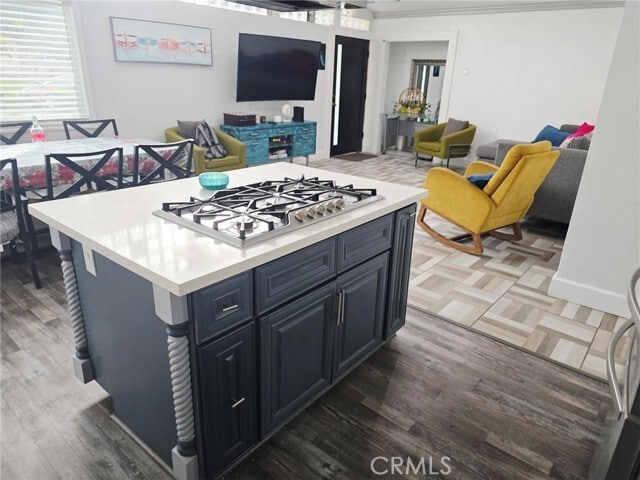 Building Photo - 917 Helmsdale Ave