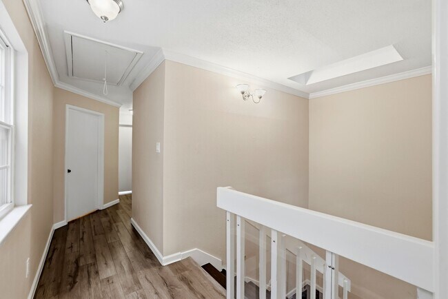 Building Photo - 12625 Memorial Dr