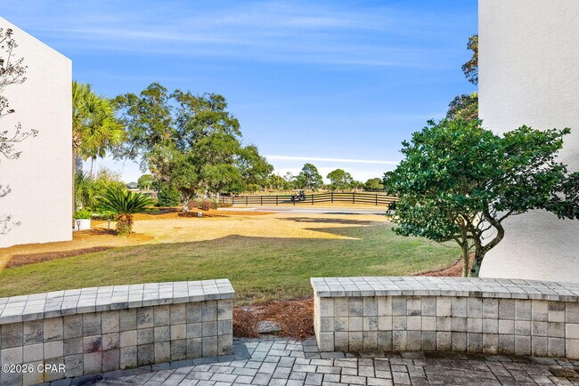 Building Photo - 4726 Bay Point Rd