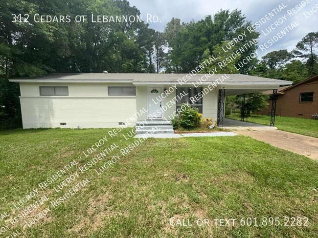 Primary Photo - 312 Cedars of Lebanon Rd