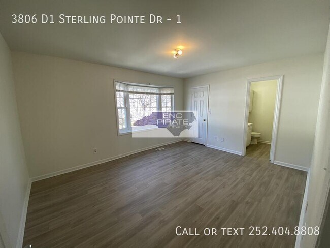 Building Photo - 3806-38D1 Sterling Pointe Dr