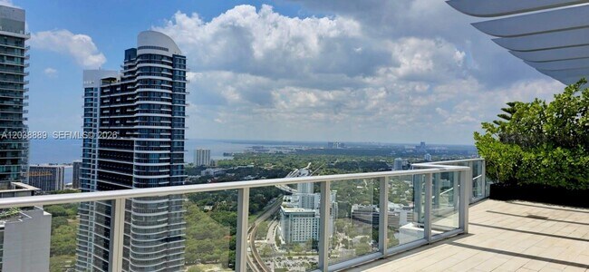 Building Photo - 1100 S Miami Ave