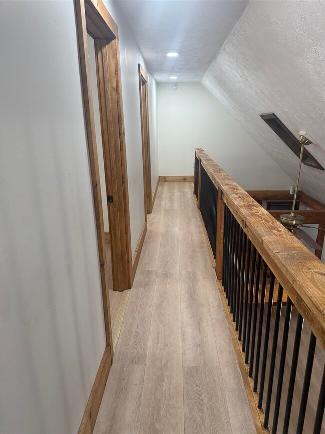 Building Photo - 192 Dorrs Corner Rd