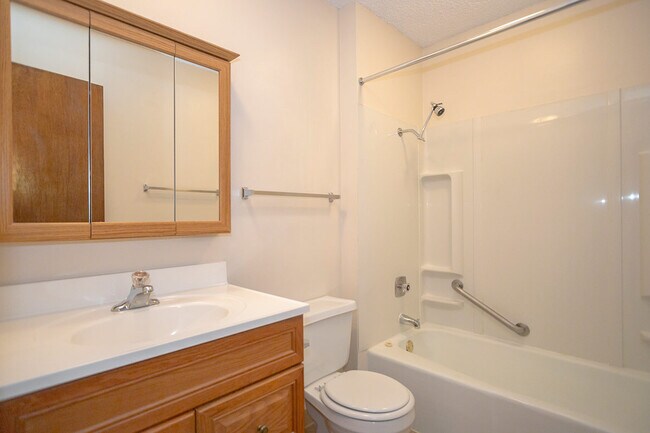 Building Photo - 2228 S. 9th-B