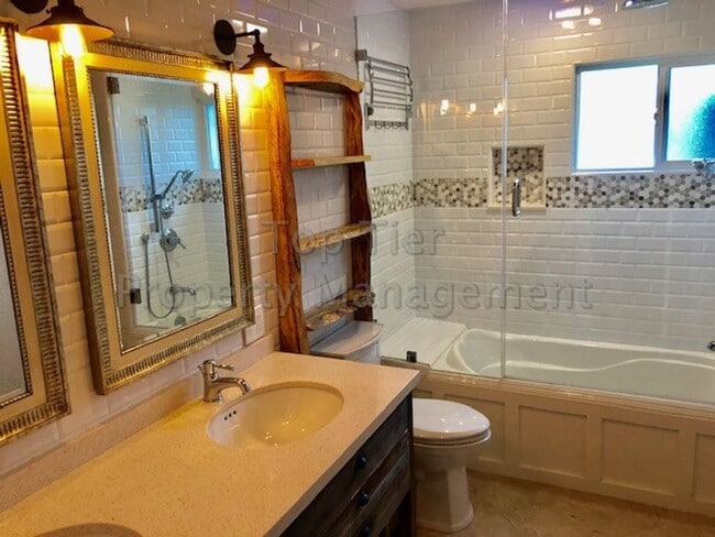 Building Photo - Spectacular 3 Bed, 1 Bath, 1,087 sqft House in Pleasant Hill available now for lease!