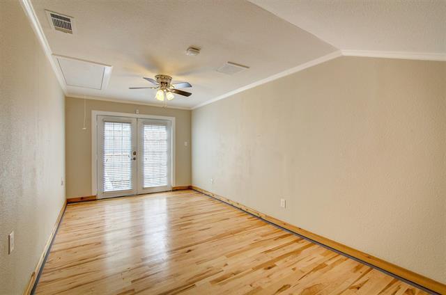 Building Photo - 3820 El Campo Ave