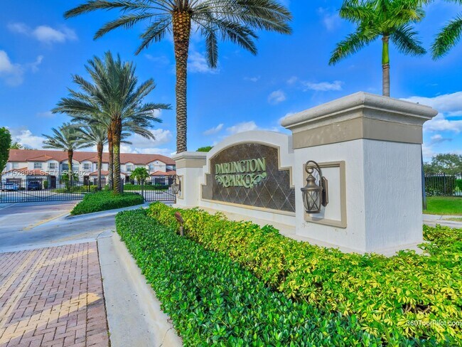 Building Photo - 9719 Darlington Pl