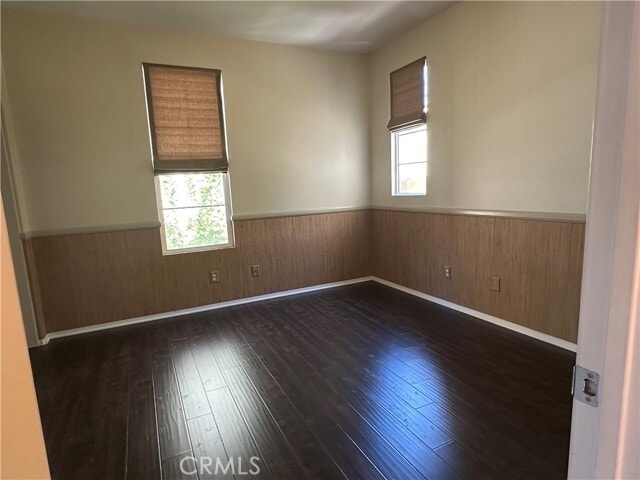 Building Photo - 351 Tall Oak