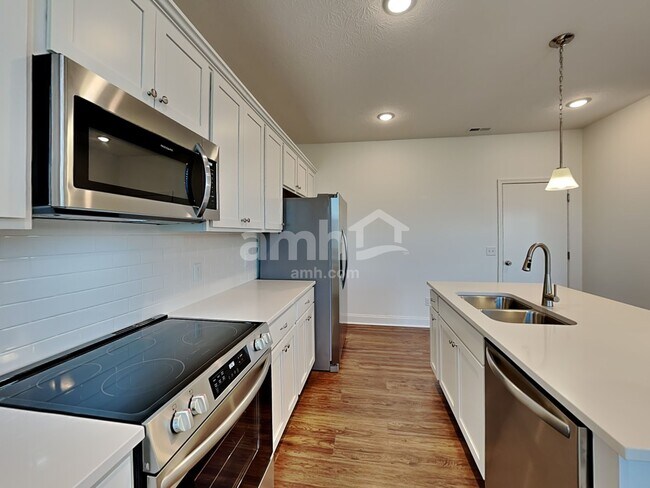 Building Photo - 208 Gershon Way