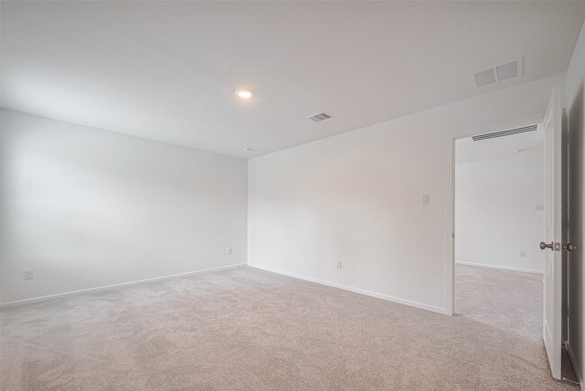 Building Photo - 3121 Courtney Flower Dr