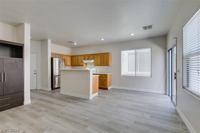 Building Photo - 5938 Sakhalin Ave