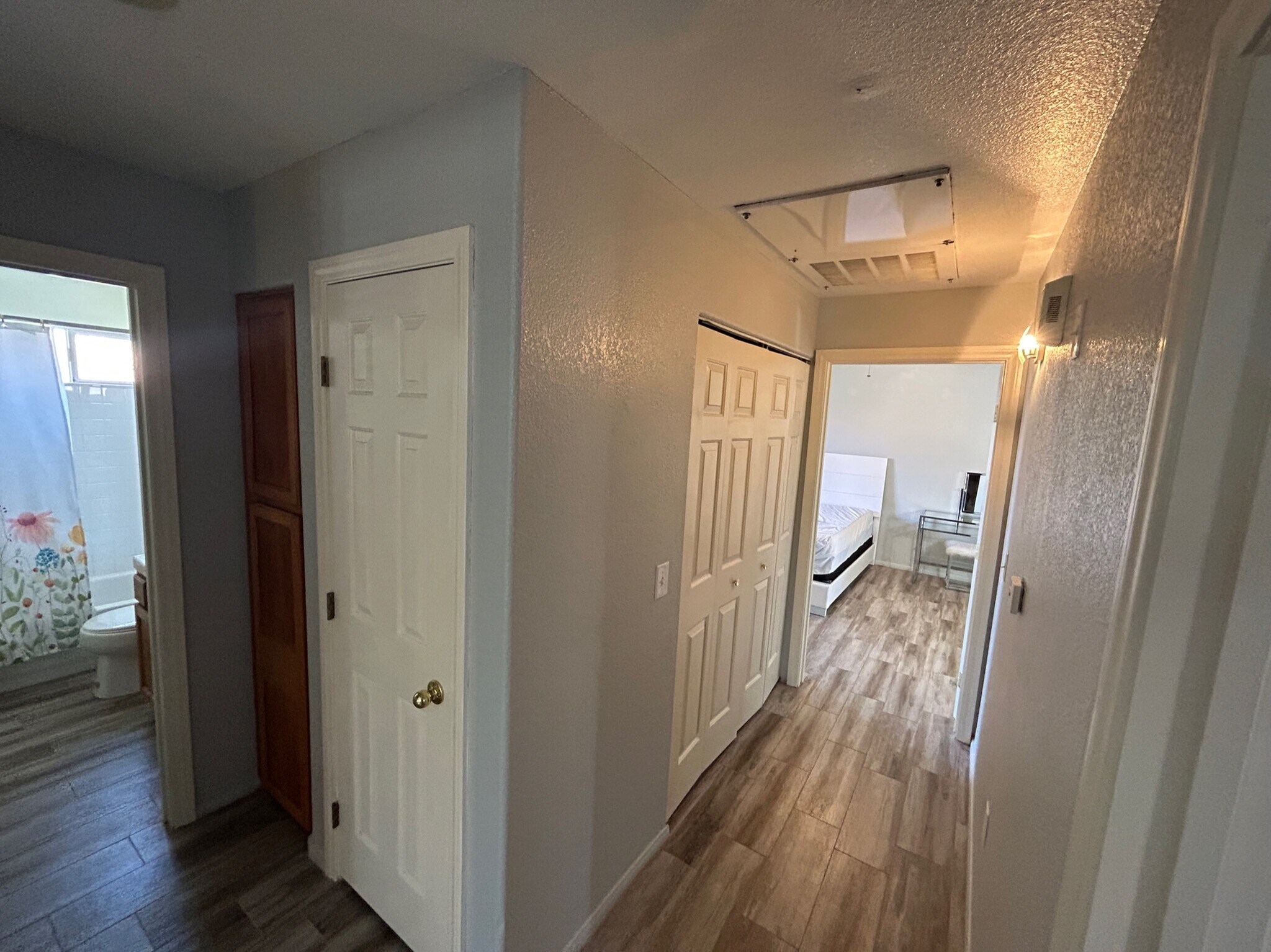 Building Photo - 520 Arrowhead Trl