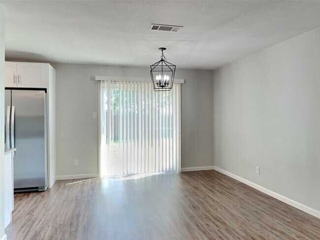 Building Photo - 3 BR/2BA | Renovated Single Family Home | 2-car garage | Fenced backyard