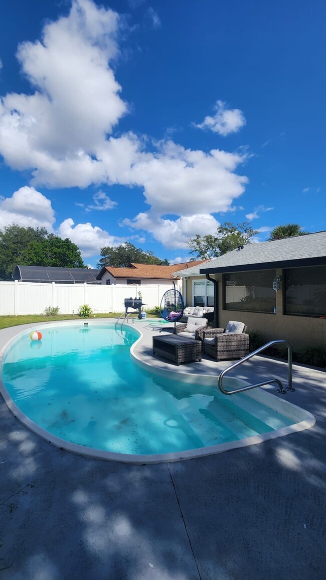 Building Photo - 2905 Autumnwood Trail