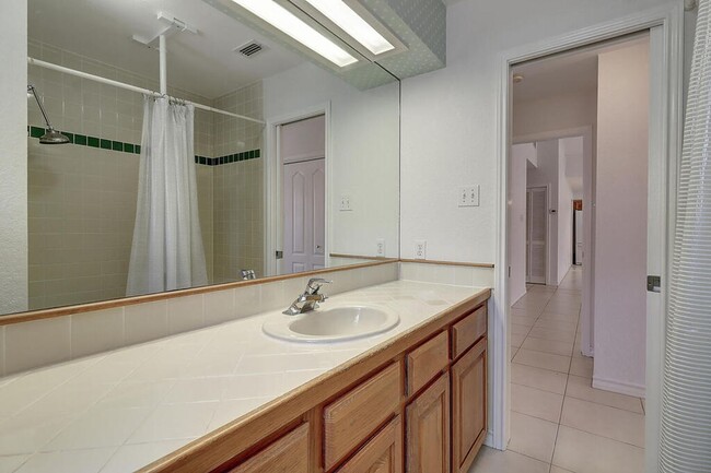 Building Photo - 15321 Dasmarines - 3/bed 2/bath $2,099/mo