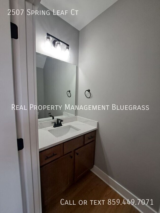 Building Photo - 2507 Spring Leaf Ct
