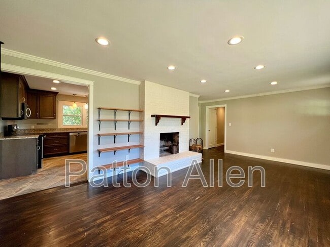 Building Photo - 3 Mt Royal Dr