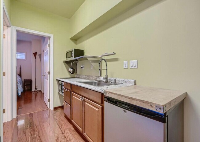 Kitchen - 7347 Point Patience Way