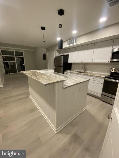 Building Photo - 16 Runnemede Rd