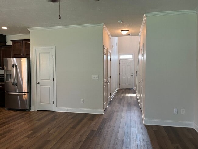 Building Photo - 742 Kensey Park Ln