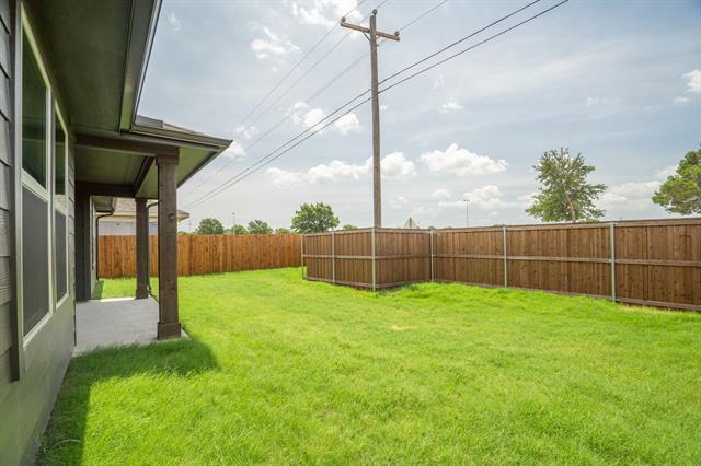 Building Photo - 2100 Briar Rose Dr