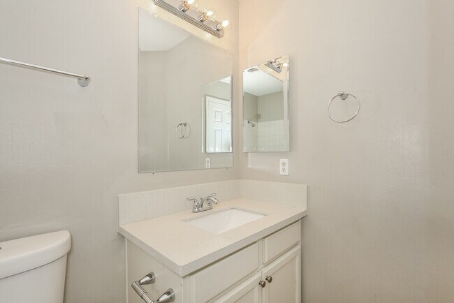 Building Photo - 3742 St Peter Ct