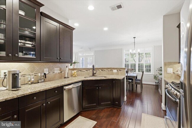 Building Photo - 42616 Hardage Terrace