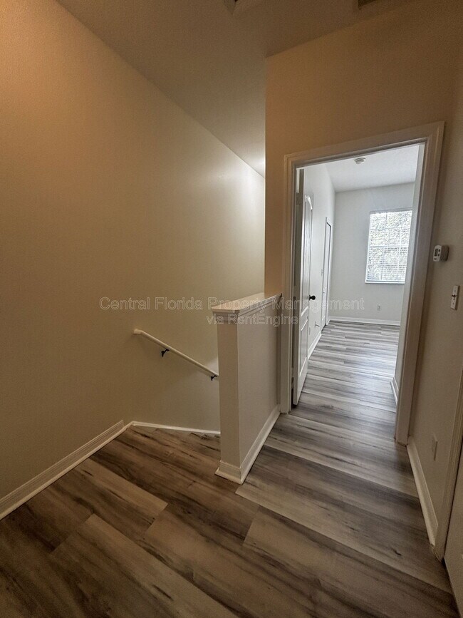 Building Photo - 10684 Savannah Wood Ct