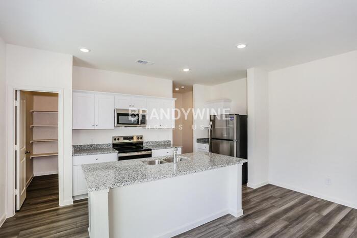 Building Photo - 8249 Muscovy Dr