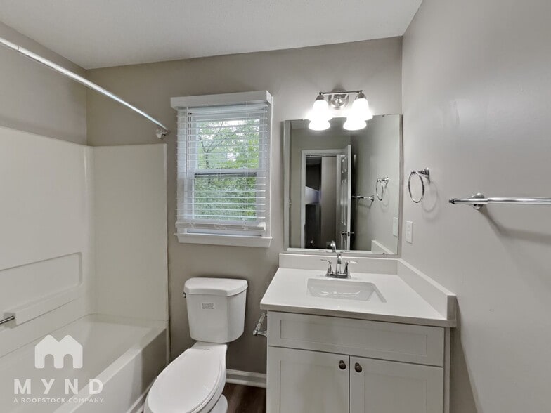 Building Photo - 1720 Winway Dr